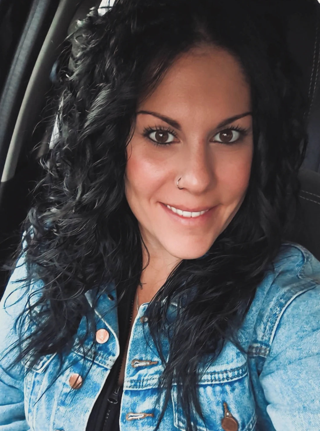 Emily J<em>. - Verified Review</em>